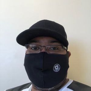 Meet your Posher, Larry